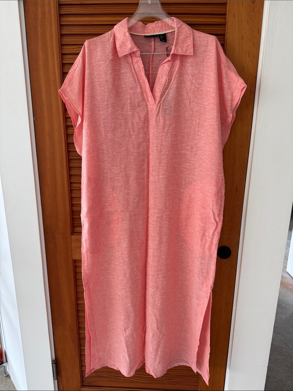 TAHARI Linen Blend Light Orange Collared Long Pool Beach Coverup